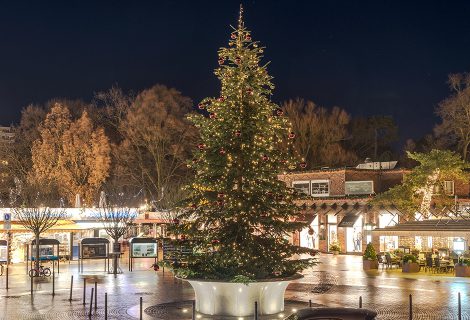 Musikalischer Weihnachtsmarkt am Timmendorfer Platz (18.12.2019 – 05.01.2020) Musikalischer Weihnachtsmarkt am Timmendorfer Platz (18.12.2019 – 05.01.2020)